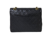 Load image into Gallery viewer, CHANEL シャネル ココマーク チェーンショルダーバッグ Wフラップ マトラッセ 25 1番台 ブラック ゴールド金具 美品 中古 57964