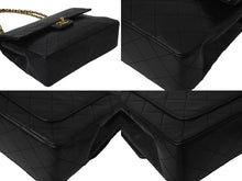 Load image into Gallery viewer, CHANEL シャネル ココマーク チェーンショルダーバッグ Wフラップ マトラッセ 25 1番台 ブラック ゴールド金具 美品 中古 57964