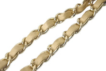 Load image into Gallery viewer, CHANEL シャネル チェーンショルダーバッグ 8番台 マトラッセ 25 Wフラップ ラムスキン ベージュ ゴールド金具 美品 中古 57977