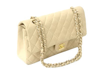 Load image into Gallery viewer, CHANEL シャネル チェーンショルダーバッグ 8番台 マトラッセ 25 Wフラップ ラムスキン ベージュ ゴールド金具 美品 中古 57977