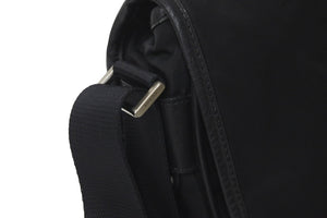 PRADA プラダショルダーバッグ 2VD028 2E9S F0002 三角プレート ナイロン レザー ブラック シルバー金具 美品 中古 57989 