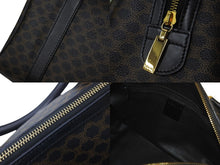 Load image into Gallery viewer, CELINE セリーヌ マカダム ハンドバッグ ミニボストンバッグ PVC レザー ブラック ブラウン ゴールド金具 美品 中古 58004