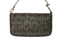 Load image into Gallery viewer, LOUIS VUITTON ルイヴィトン ハンドバッグ ポシェットアクセソワール グラフィティ M92191 カーキ ゴールド金具 美品 中古 58015