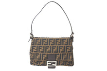 画像をギャラリービューアに読み込む, FENDI フェンディショルダーバッグ マンマバケット ズッカ柄 キャンバス 26325 シルバー金具 美品 中古 58029 