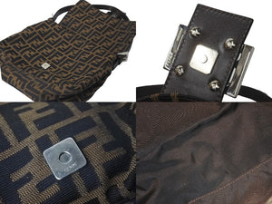 FENDI フェンディショルダーバッグ マンマバケット ズッカ柄 キャンバス 26325 シルバー金具 美品 中古 58029 