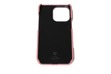 Load image into Gallery viewer, 新品未使用 MCM エムシーエム スマホケース 携帯 IPHONE13 PRO ピンク フレンチブルドッグ MXECATA04 QZ001 中古 58121
