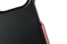 Load image into Gallery viewer, 新品未使用 MCM エムシーエム スマホケース 携帯 IPHONE13 PRO ピンク フレンチブルドッグ MXECATA04 QZ001 中古 58121