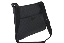 Load image into Gallery viewer, GUCCI グッチ ショルダーバッグ 162904 GGロゴ GGスプリームキャンバス ブラック シルバー金具 メンズ イタリア製 美品 中古 58127