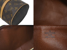Load image into Gallery viewer, LOUIS VUITTON ルイヴィトン ショルダーバッグ パピヨン30 M51365 ポーチ付き ゴールド金具 美品 中古 58137