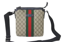 Load image into Gallery viewer, 極美品 GUCCI グッチ ショルダーバッグ GGスプリームフラットメッセンジャー キャンバス 471454 ベージュ シルバー金具 中古 58143
