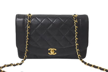 Load image into Gallery viewer, CHANEL シャネル ショルダーバッグ ダイアナ 25 2番台 ラムスキン ブラック ゴールド金具 美品 中古 58151