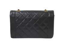 Load image into Gallery viewer, CHANEL シャネル ショルダーバッグ ダイアナ 25 2番台 ラムスキン ブラック ゴールド金具 美品 中古 58151