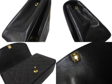Load image into Gallery viewer, CHANEL シャネル ショルダーバッグ ダイアナ 25 2番台 ラムスキン ブラック ゴールド金具 美品 中古 58151