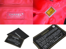 Load image into Gallery viewer, CHANEL シャネル ショルダーバッグ カンボンライン 11番台 カーフスキン ブラック ホワイト シルバー金具 美品 中古 58152