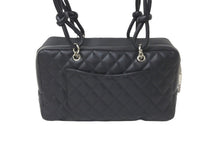 Load image into Gallery viewer, CHANEL シャネル ショルダーバッグ カンボンライン 11番台 カーフスキン ブラック ホワイト シルバー金具 美品 中古 58152