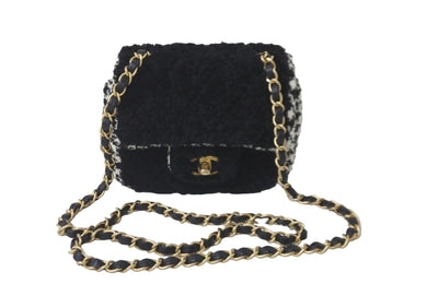 CHANEL シャネル ショルダーバッグ ミニマトラッセ ココマーク 格⼦柄 ムートン ツイード ブラック 30番台 美品 中古 58179