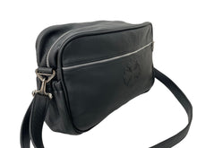 Load image into Gallery viewer, 極美品 CHROME HEARTS クロムハーツ ショルダーバッグ DIAPER BAG ダイパーバッグ ダガー クロスパッチ シルバー925 中古 58241