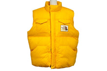 画像をギャラリービューアに読み込む, GUCCI×THE NORTH FACE グッチ×ザノースフェイス ダウンベスト イエローレッド プリント 663761 XAAC2 サイズXL 美品 中古 58249 
