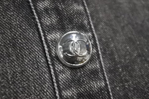 極美品 CHANEL シャネル ジャケット デニムジャケット ココマーク レディース P74033V65658 グレー系 シルバー金具 中古 58269