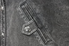 Load image into Gallery viewer, 極美品 CHANEL シャネル ジャケット デニムジャケット ココマーク レディース P74033V65658 グレー系 シルバー金具 中古 58269