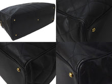 Load image into Gallery viewer, CHANEL シャネル ボストンバッグ ボーリングボストンバック キャビアスキン 8番台 ブラック ゴールド金具 良品 中古 58274