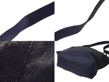 Load image into Gallery viewer, BALENCIAGA バレンシアガ クラシック デイ レザー ショルダーバッグ 272409 ネイビー 斜め掛け カバン 鞄 良品 中古 58306