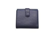 Load image into Gallery viewer, CHANEL シャネル 二つ折り財布 小銭入れ 16番台 2012年 ココマーク キャビアスキン ネイビー シルバー金具 良品 中古 58326