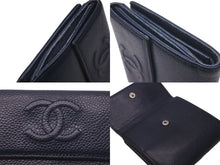 Load image into Gallery viewer, CHANEL シャネル 二つ折り財布 小銭入れ 16番台 2012年 ココマーク キャビアスキン ネイビー シルバー金具 良品 中古 58326