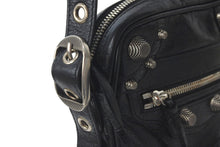 Load image into Gallery viewer, BALENCIAGA バレンシアガ ル カゴール ショルダーバッグ ブラック 719065210kr1000 シルバー金具 現行 美品 中古 58334