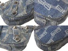 Load image into Gallery viewer, BALENCIAGA バレンシアガ ルカゴール ミニ BB デニム ショルダーバッグ 695814210E34716 ロゴ 現行 美品 中古 58336