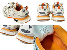 Load image into Gallery viewer, BALENCIAGA バレンシアガ スニーカー Track トラック エンボスロゴ 542023 ホワイト オレンジ サイズ42 良品 中古 58374