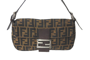 FENDI フェンディ ハンドバッグ アクセサリー ポーチ ズ柄ッカ マンマバケット ブラウン シルバー 美品 中古 58392 