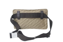 Load image into Gallery viewer, Christian Dior クリスチャンディオール ショルダーバッグ トロッター MC 0017 コットンキャンバス シルバー金具 美品 中古 58395