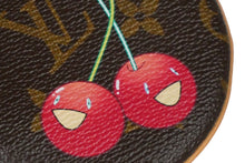Load image into Gallery viewer, 極美品 LOUIS VUITTON ルイヴィトン コインケース M95043 ポルトモネ ロン モノグラムチェリー ブラウン ゴールド金具 中古 58421