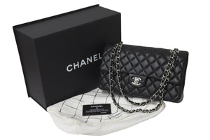 極美品 CHANEL マトラッセWフラップチェーンショルダー 19番台 25cm ショルダーバッグ ブラック×シルバー金具 ラムスキン 中古 58447