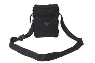 PRADA プラダ ショルダーバッグ BT0169 三角ロゴ ナイロン ブラック シルバー金具 美品 中古 58449