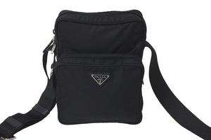 PRADA プラダショルダーバッグ BT0169 三角ロゴ ナイロン ブラック シルバー金具 美品 中古 58449 