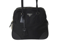 Load image into Gallery viewer, PRADA プラダ ハンドバッグ ブラック 三角プレート B10767 ナイロン レザー シルバー金具 美品 中古 58450