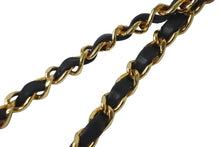 Load image into Gallery viewer, CHANEL シャネル マトラッセ 25 ショルダーバッグ ダブルフラップ 1番台 ラムスキン ブラック ゴールド 美品 中古 58464