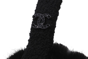 極美品 CHANEL シャネル ココマーク カメリア イヤーマフ A54573 ブラック ロゴ ファー 耳当て 小物 中古 58468