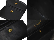 Load image into Gallery viewer, CHANEL シャネル ショルダーバッグ マトラッセ 1番台 ラムスキン 半丸フラップ ブラック ポーチ付き 美品 中古 58476