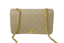 Load image into Gallery viewer, CHANEL シャネル ショルダーバッグ フルフラップ マトラッセ23CM 1番台 ベージュ ラムスキン ゴールド金具 美品 中古 58478