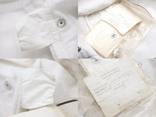 Load image into Gallery viewer, CHANEL シャネル ココマーク デニム ショートパンツ ホワイト PO6743V04640 ロゴ ステッチ ボトムス サイズ38 美品 中古 58489