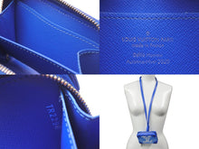 Load image into Gallery viewer, LOUIS VUITTON ルイヴィトン M45440 ソフトトランク ネックレス ウォレット モノグラムクラウズ ヴァージル ブルー 美品 中古 58492