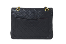 Load image into Gallery viewer, CHANEL シャネル ショルダーバッグ マトラッセ ダブルフラップ チェーンショルダー ココマーク 1番台 ゴールド金具 美品 中古 58527