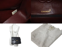 Load image into Gallery viewer, CHANEL シャネル ショルダーバッグ マトラッセ ダブルフラップ チェーンショルダー ココマーク 1番台 ゴールド金具 美品 中古 58527