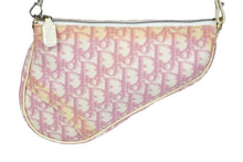Load image into Gallery viewer, Christian Dior クリスチャンディオール ワンショルダーバッグ トロッター柄 サドルバッグ PVC ピンク ホワイト 良品 中古 58571