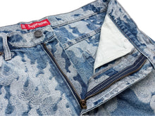 画像をギャラリービューアに読み込む, 極美品 Supreme シュプリーム ショートパンツ フレイムス ジャカード デニム バギーショーツ 2023年SS インディゴ 32 中古 58586 