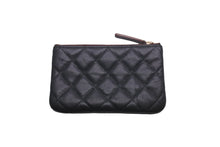Load image into Gallery viewer, CHANEL シャネル ポーチ コインケース カードケース マトラッセ キャビアスキン 30番台 ゴールド金具 美品 中古 58608