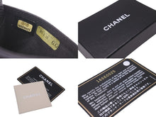 Load image into Gallery viewer, CHANEL シャネル カードケース ココマーク 16番台 ブラック キャビアスキン 美品 中古 58633
